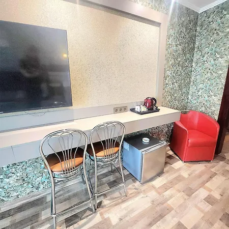 мирамар палас, роял апарт Apartman
